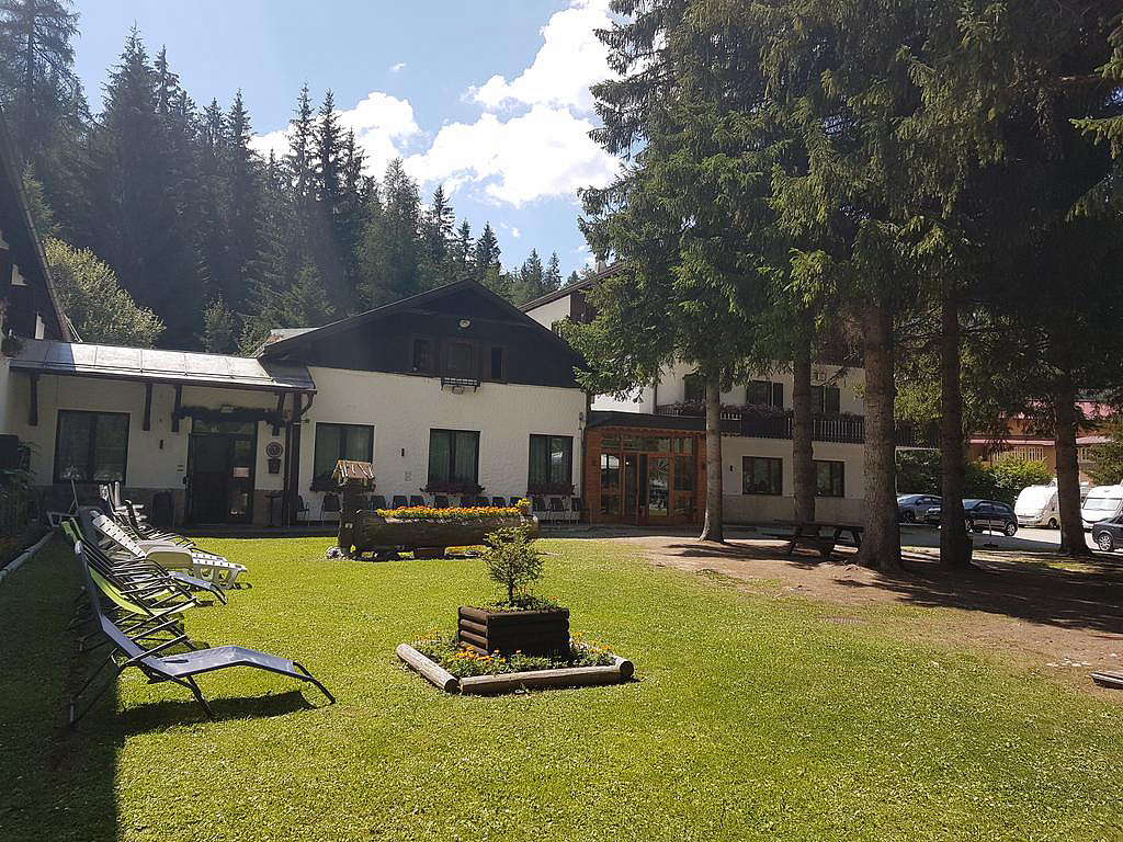 Hotel Casa Alpina  8