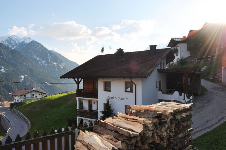 Hotel Apartmánový dům Val Sinestra