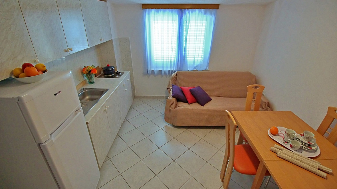 Apartmány Iko  16