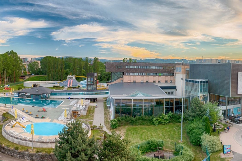 Hotel Hotel Seasons