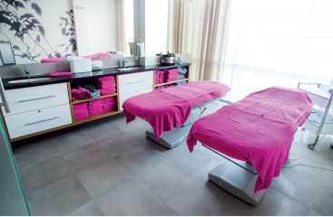 Hotel & Medi Spa Bialy Kamien ***/****