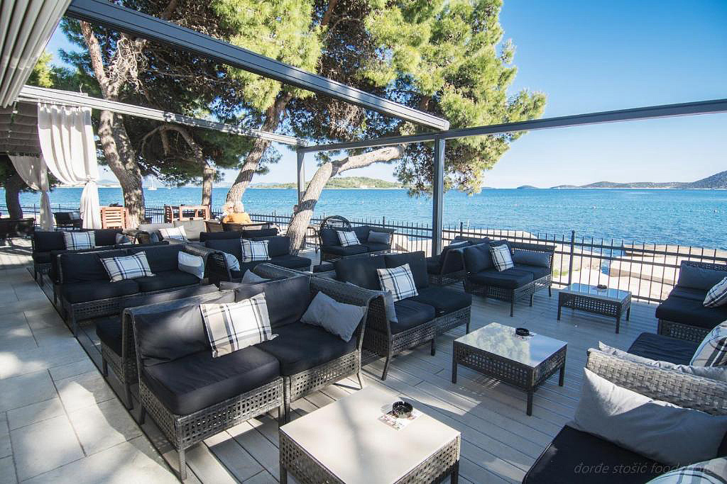 Villa Arausana & Antonina 12