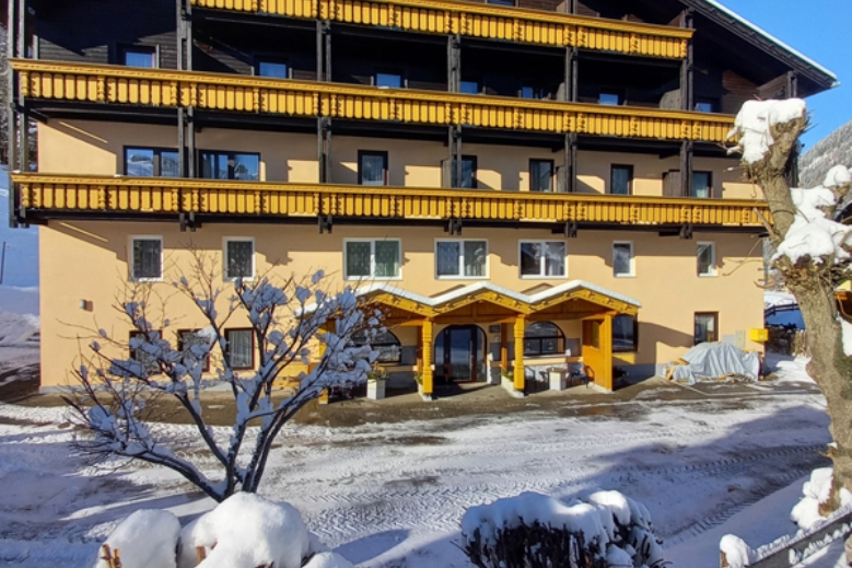 Hotel Hotel Pension Oswald  se skipasem