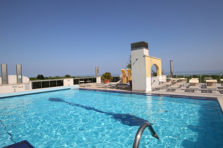 Hotel Aparthotel Eraclea Palace