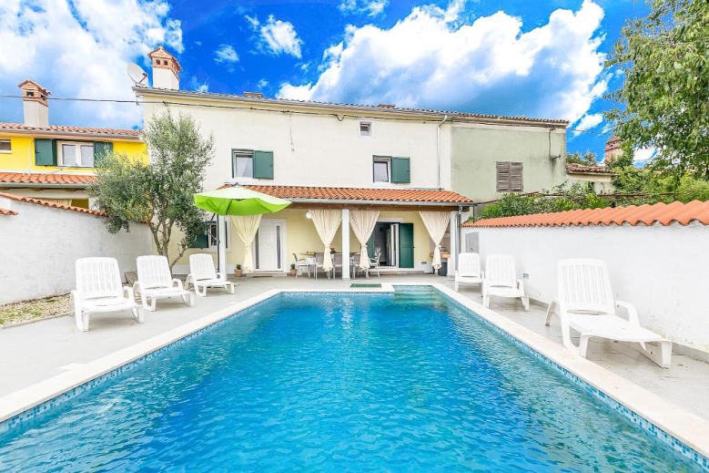 Hotel Vila Pula