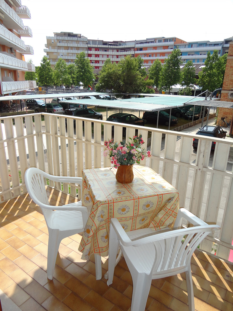 Residence Cutter / Holiday 5