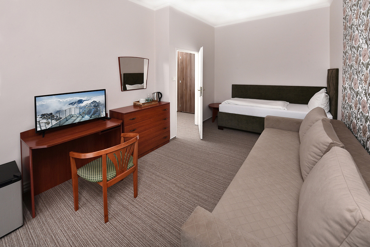 Hotel Lujza Major  9