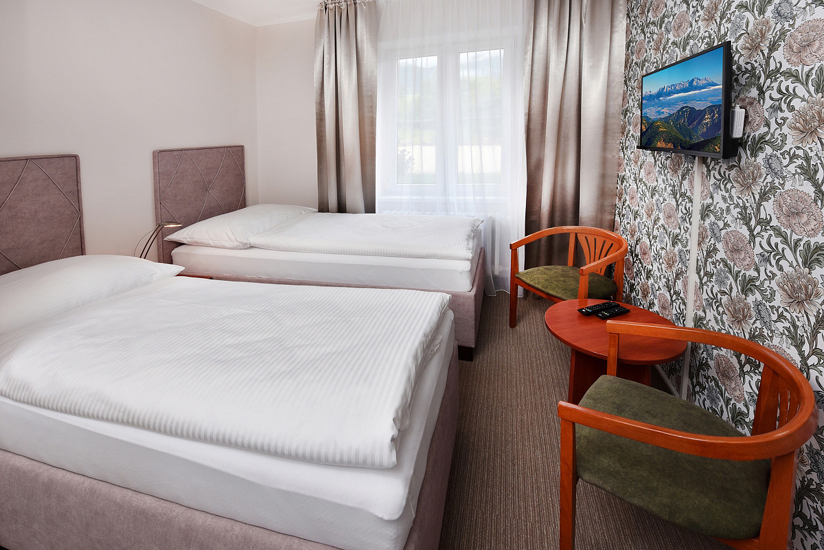 Hotel Lujza Major  12