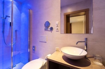 Hotel Valserhof & Guesthaus Abis ***/****