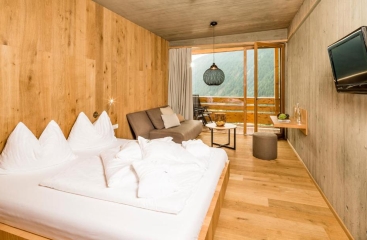 Hotel Valserhof & Guesthaus Abis ***/****