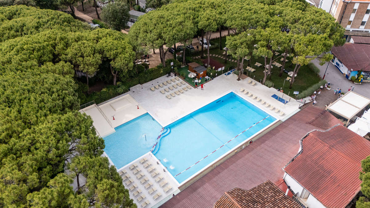 Jesolo Family Resort  10