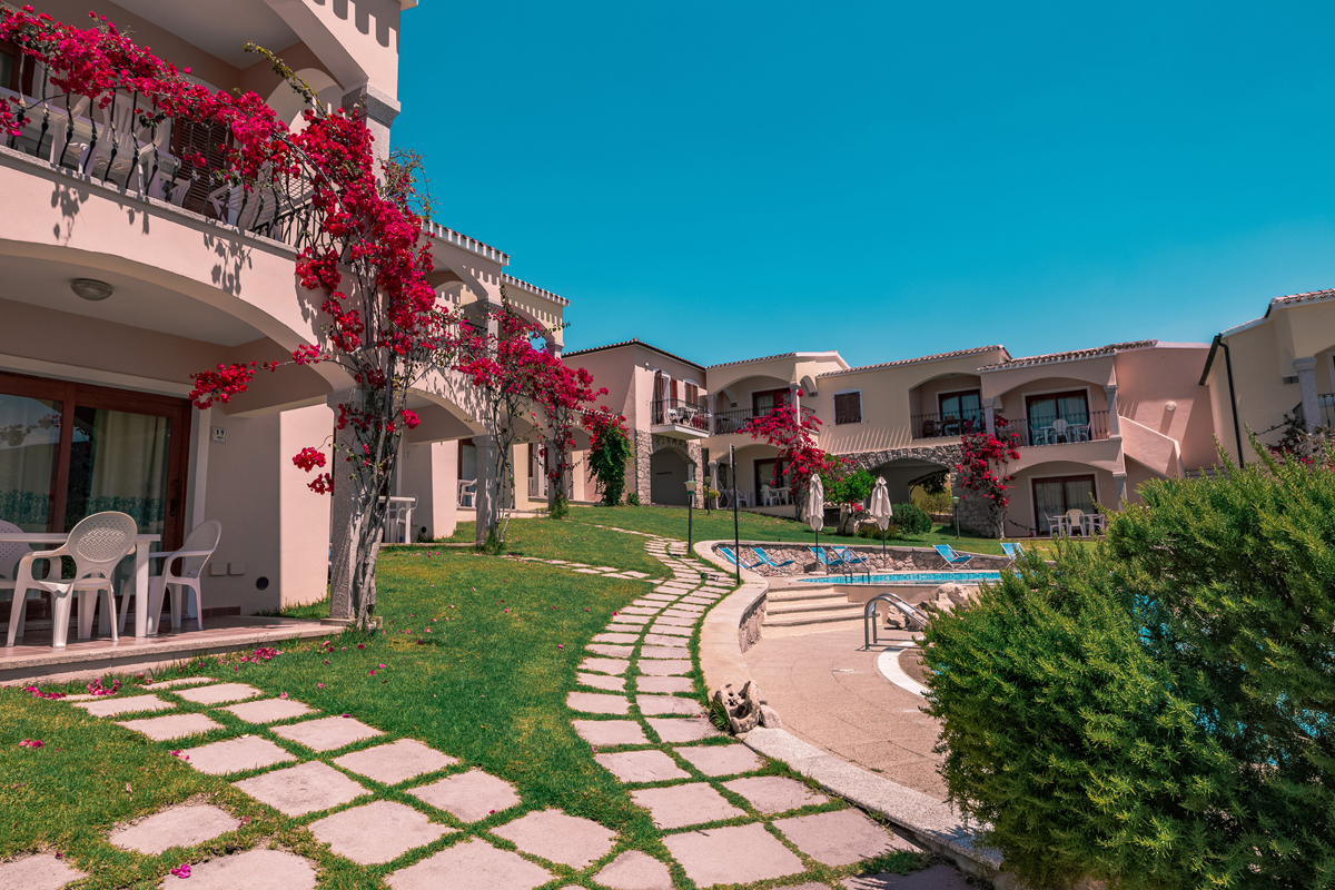 Residence I Giardini di Badus 8