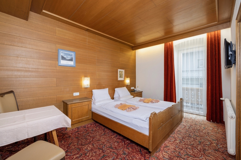 Hotel Hotel Strolz  dovolenka