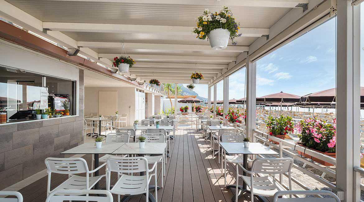 Grand Hotel Pietra Ligure 11