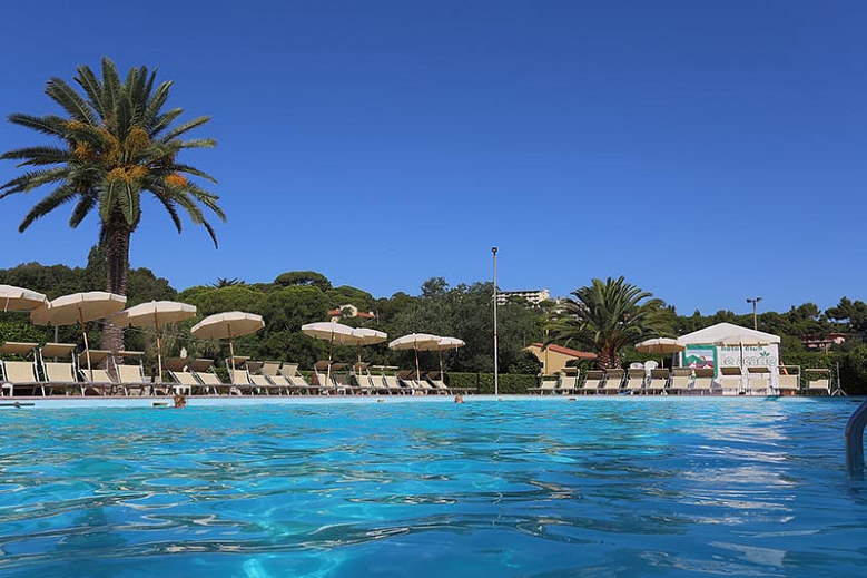 Hotel Residence Le Acacie