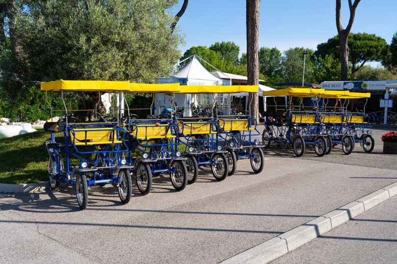 Hotel Adriano Family Collection