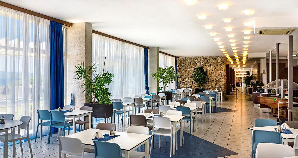 Hotel Holiday Village Sagitta 4