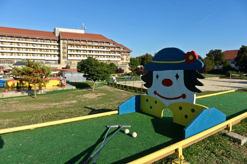 Hunguest Hotel Pelion 13