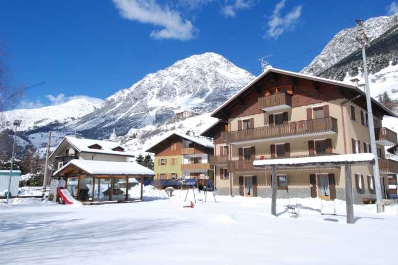 Hotel Residence Pian del Vino