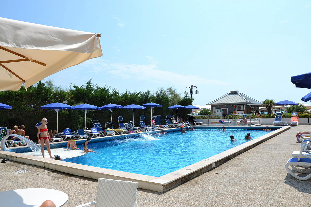 Hotel Heron & Maxiheron 6