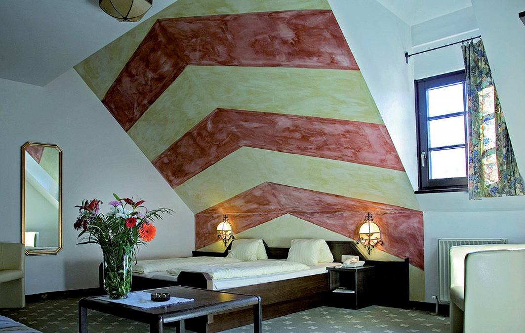 Schlosshotel Rosenegg  11