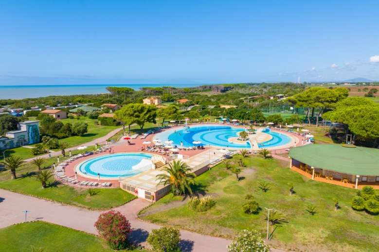 Hotel California Gitavillage HC