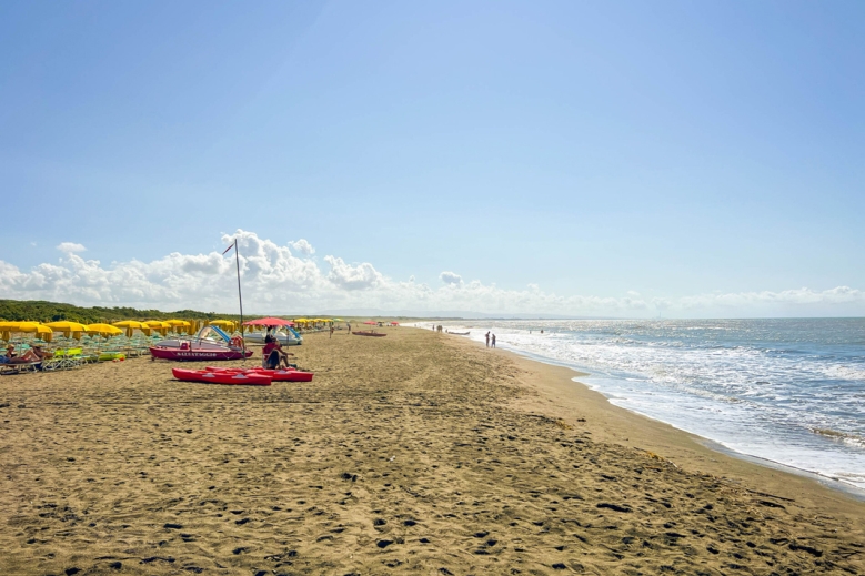 Hotel California Gitavillage HC