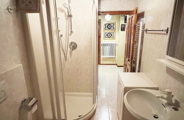 Apartmnov dm Lazzeri ***