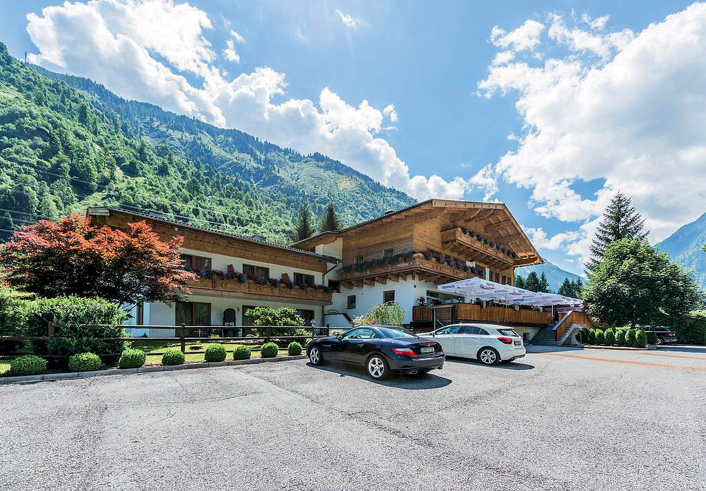 Hotel Künstleralm 6