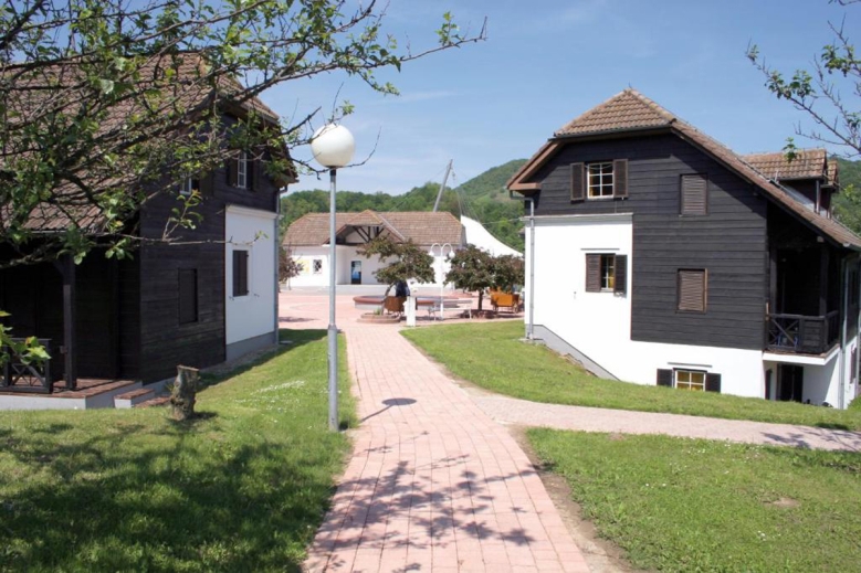 Hotel Apartments Lipa Village dovolená