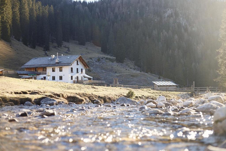 Hotel TREK SAFARI PŘÍRODNÍ PARKY DOLOMIT