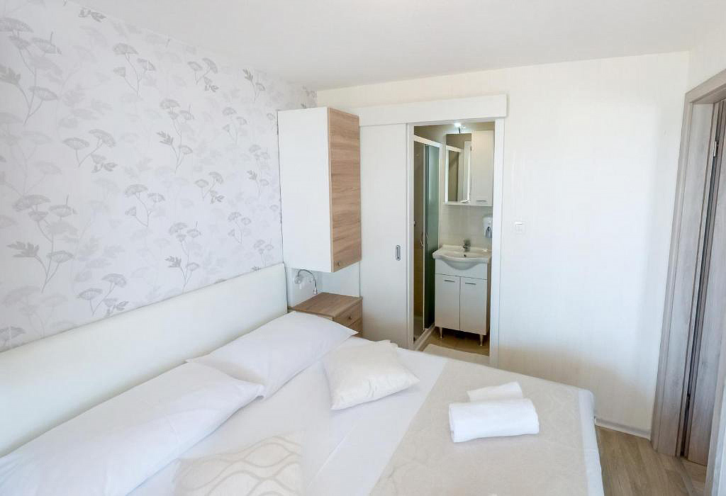 Camping Almissa ex. Galeb 12