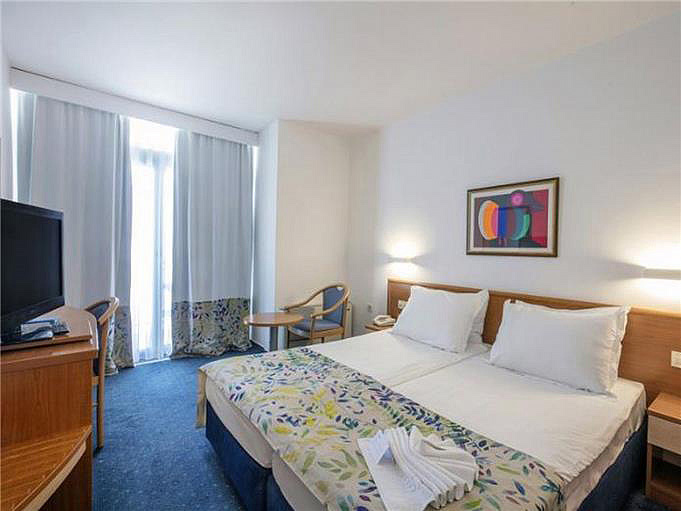 Hotel Bluesun Alga 7