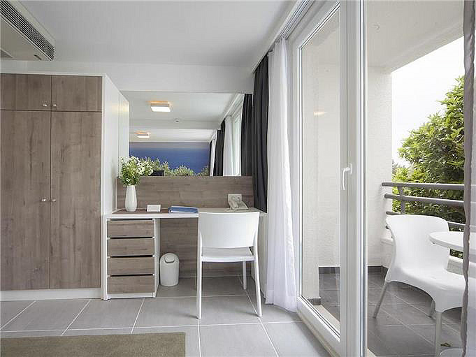 Hotel Bluesun Depandance Maslinik 10