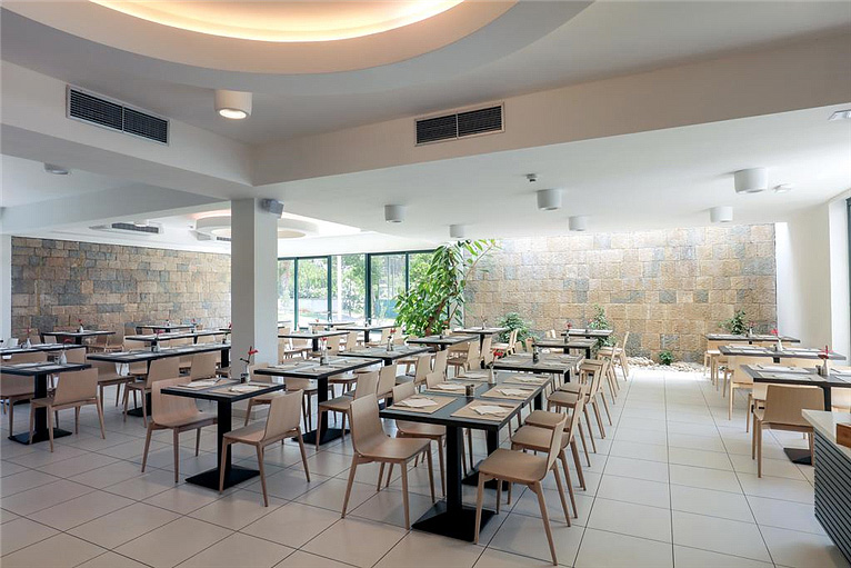 Hotel Bluesun Depandance Maslinik 12