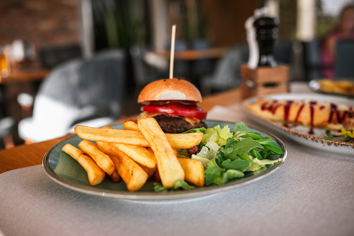 Hotel Szary Residence s polopenzí 43