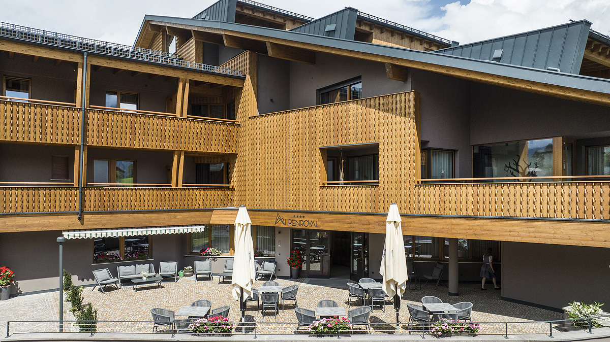 Alpenroyal Hotel 9