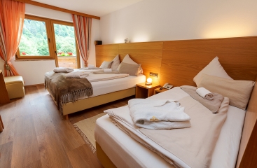 Hotel Knstleralm ***S