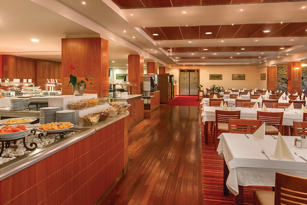 Hotel Ramada Resort 18