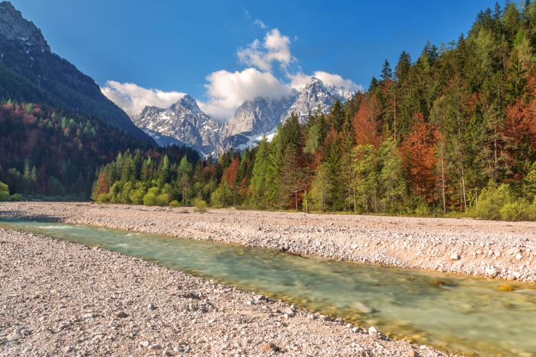 Hotel Hotel Ramada Hotel & Suites