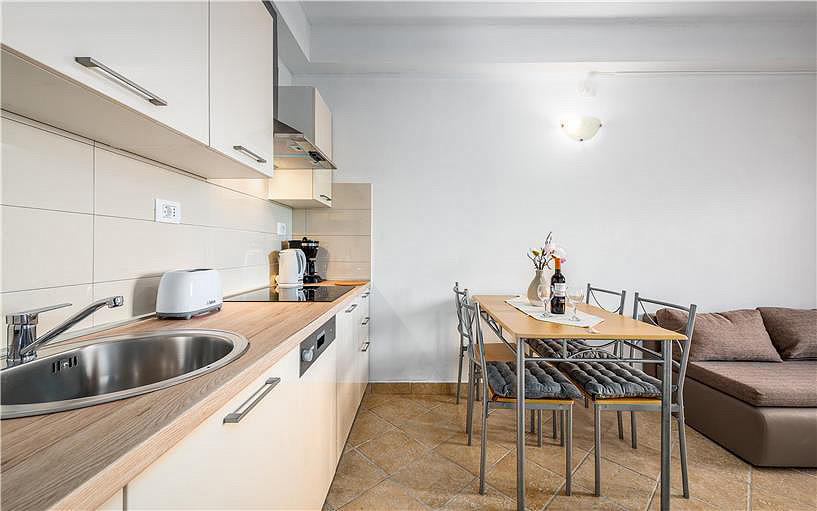 Apartmány Lara 28