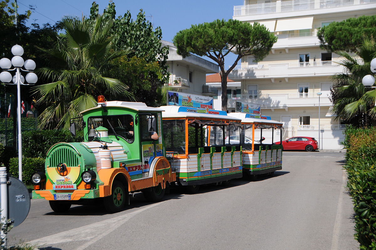 Riccione Camping Village 14