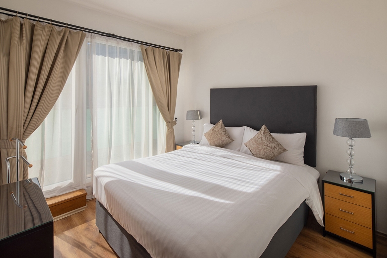 Hotel ESCALA Hotel & Suites