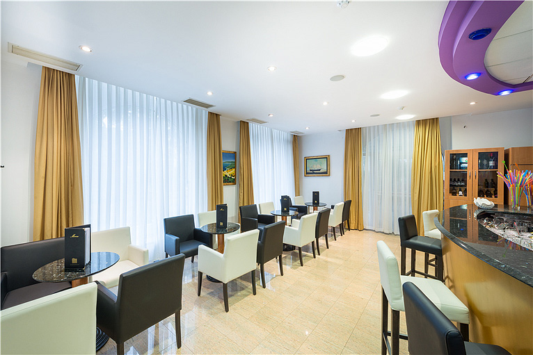 Depandance Komodor 10