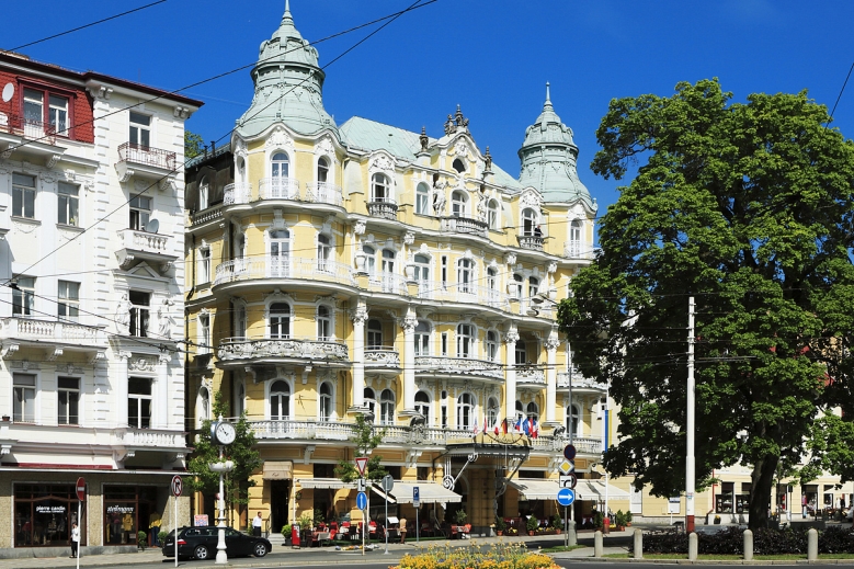 Hotel OREA Spa Hotel Bohemia se skipasem