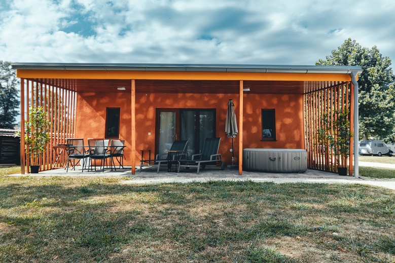 Hotel Mobilhomy Banovci