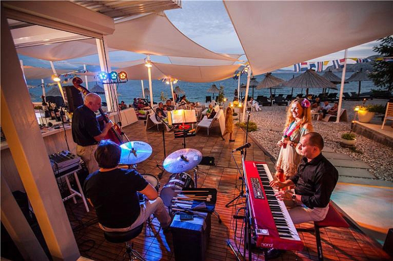 Hotel Camping Bunculuka