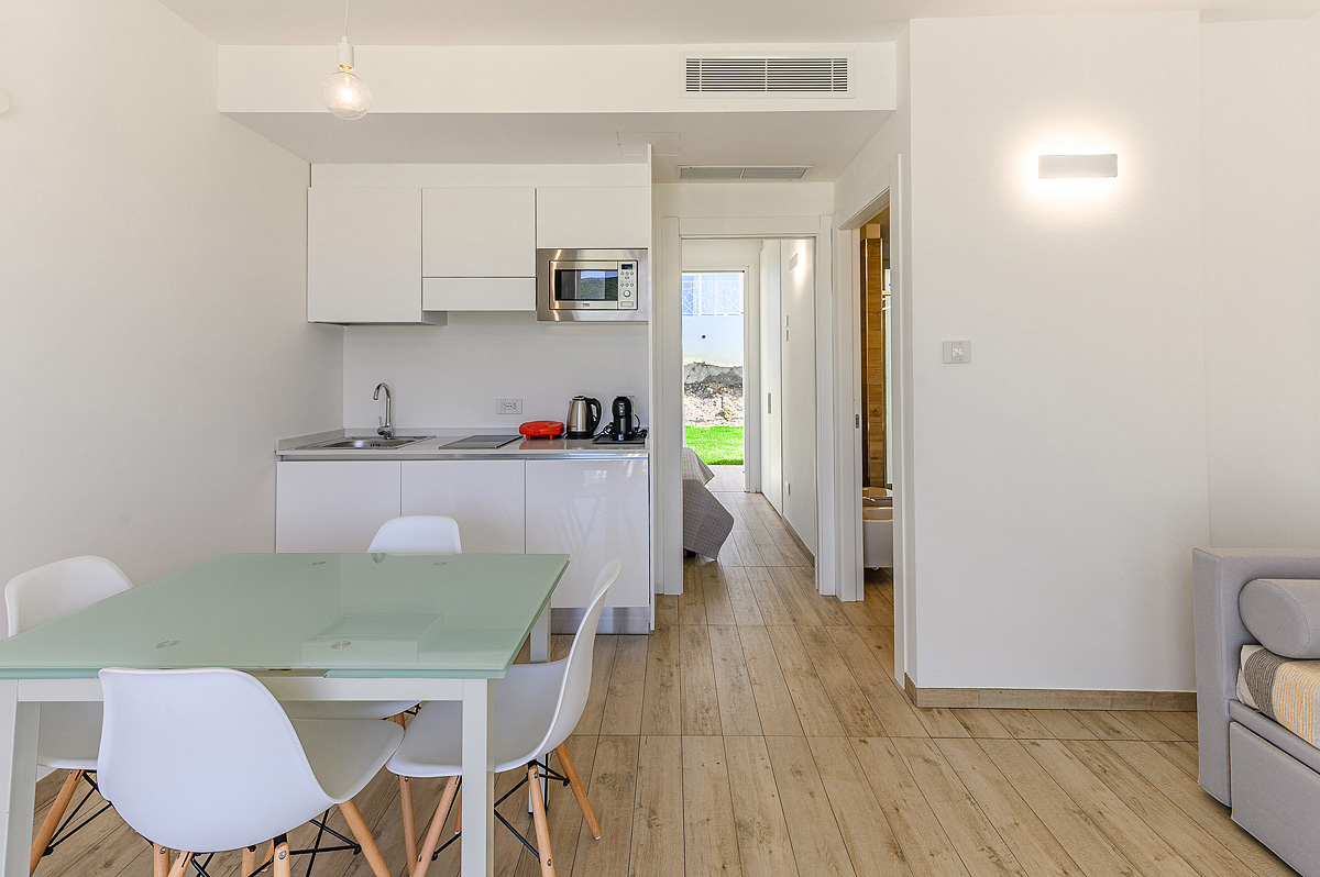 Capo Falcone Charming Apartments 13