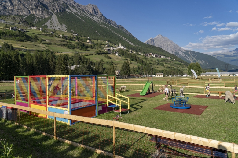 Hotel Residence Nira Mountain Resort Futura