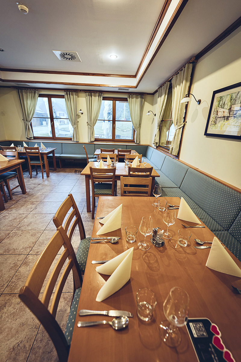 Wellness & Spa Hotel Bolfenk 18